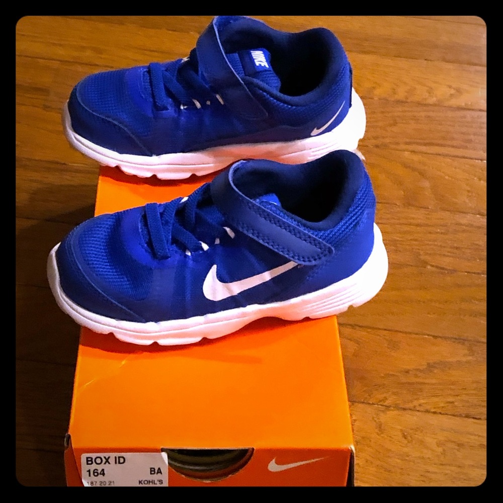 Nike Little Boys Shoes, Blue Sz 8C, NWT